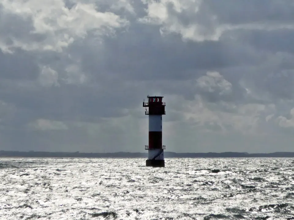 Leuchtturm Kalkgrund — erster Offshore-Leuchtturm der Ostsee, mitten in der Flensburger Förde