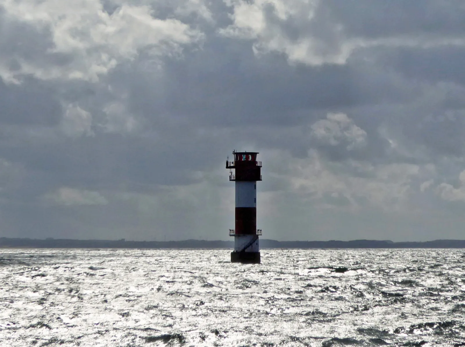 Leuchtturm Kalkgrund — erster Offshore-Leuchtturm der Ostsee, mitten in der Flensburger Förde